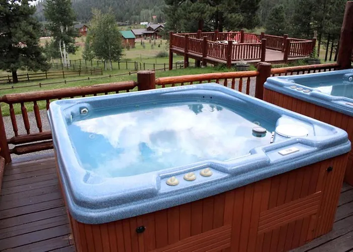 Spacious Two-bedroom Set On A In The White Mountains In Greer, Arizona * Greer